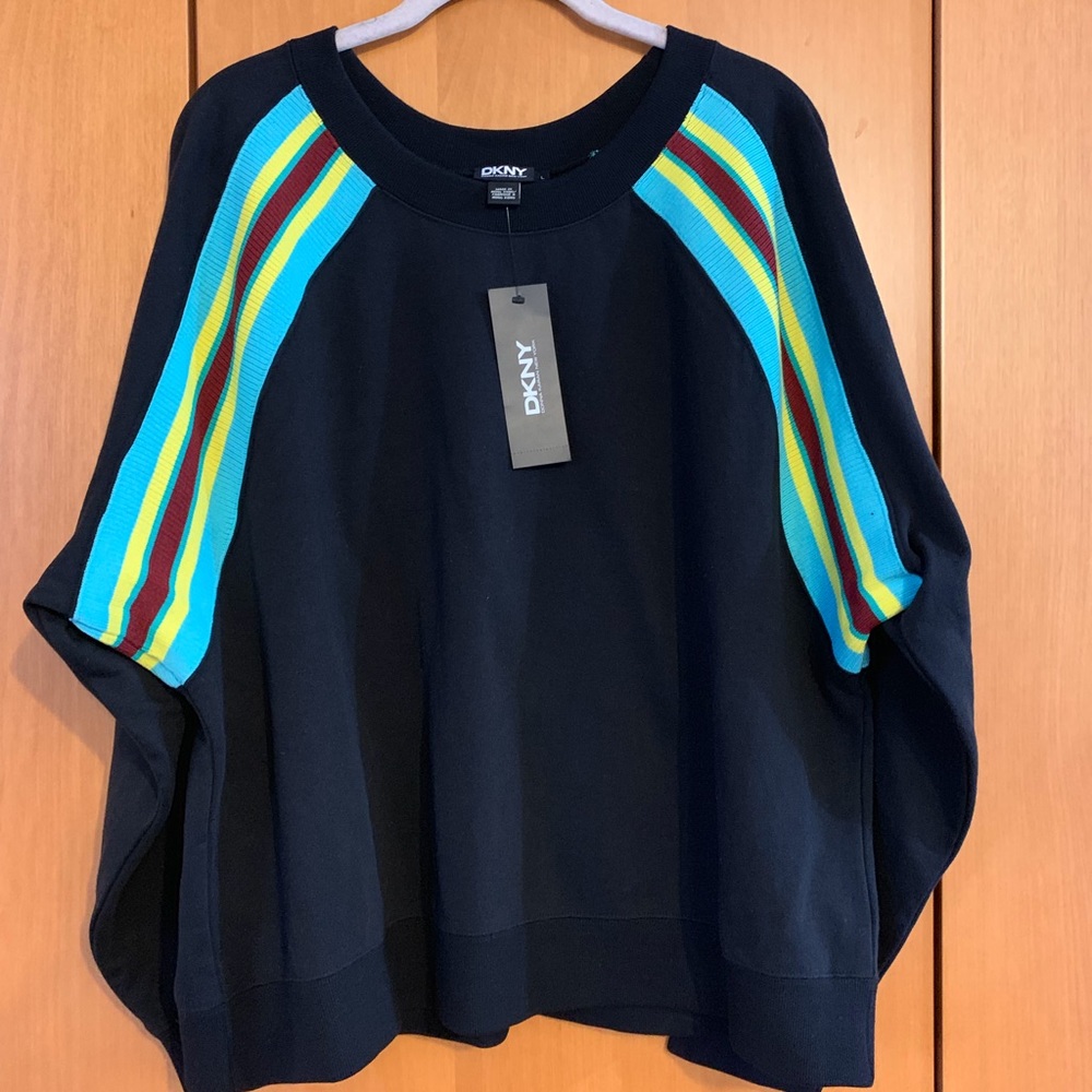 DKNY Women’s Long Sleeve Sweatshirt In Black/Multi